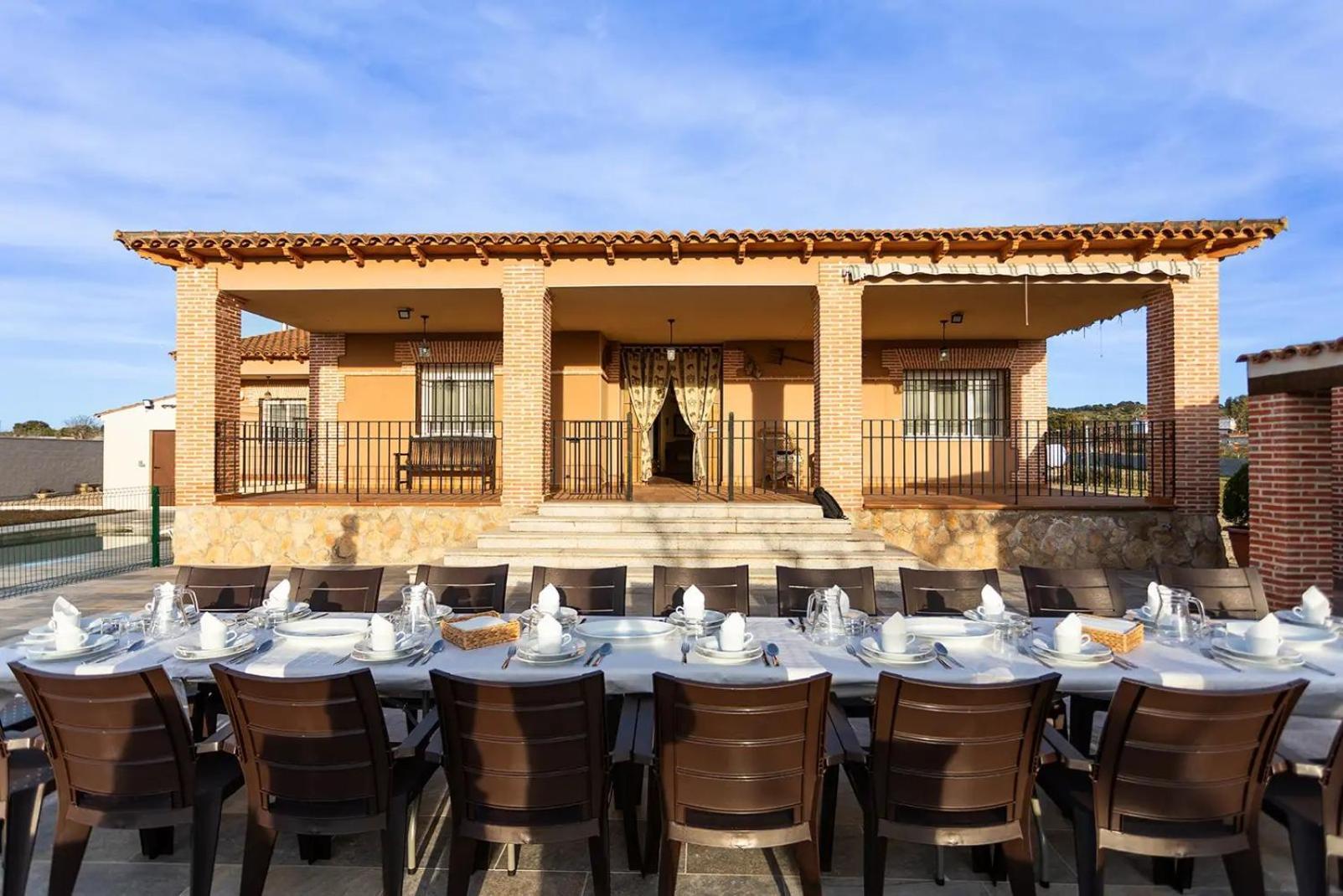 El Secreto De Los Perales Velada Exterior foto